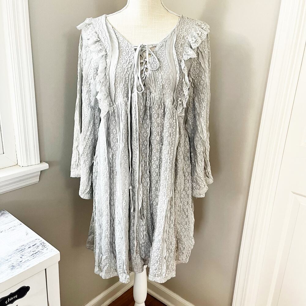 POL Run Down Lace Mini Dress in Gray